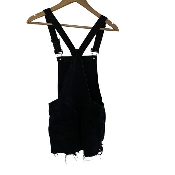 Refuge size 4 black short short overalls distressed - Picture 1 of 9
